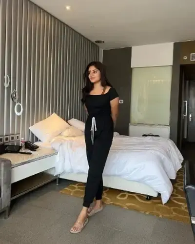 Call Girls Mejhia Cash On Delivery
